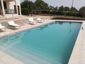 Nepitella home with pool, parking & wifi